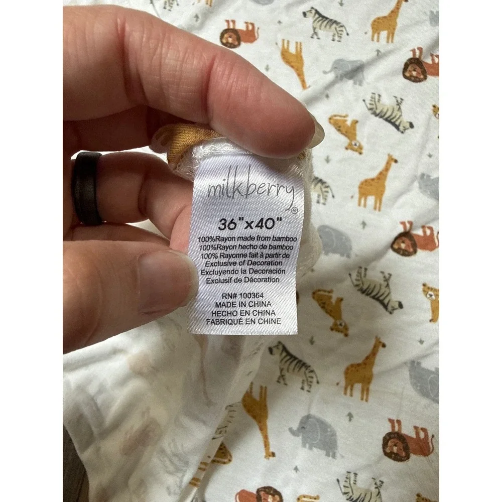 Milkberry Swaddle Blanket Unisex 36x40 White Safari Animal Bamboo Rayon Wrap